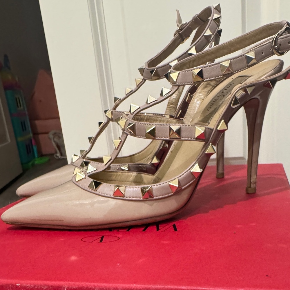 Women's Studded Stiletto Heels